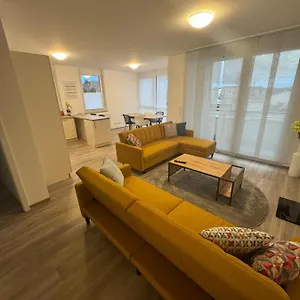 To Be Deluxe-suites Apartment